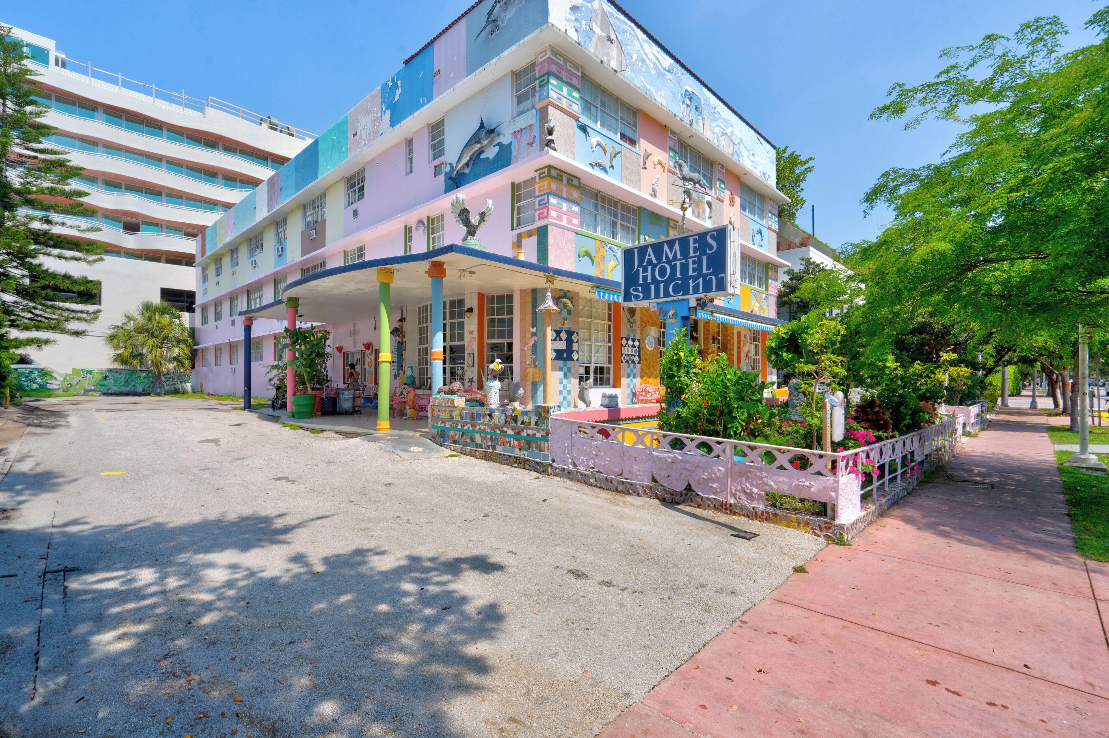 James Hotel — Foto’s 3